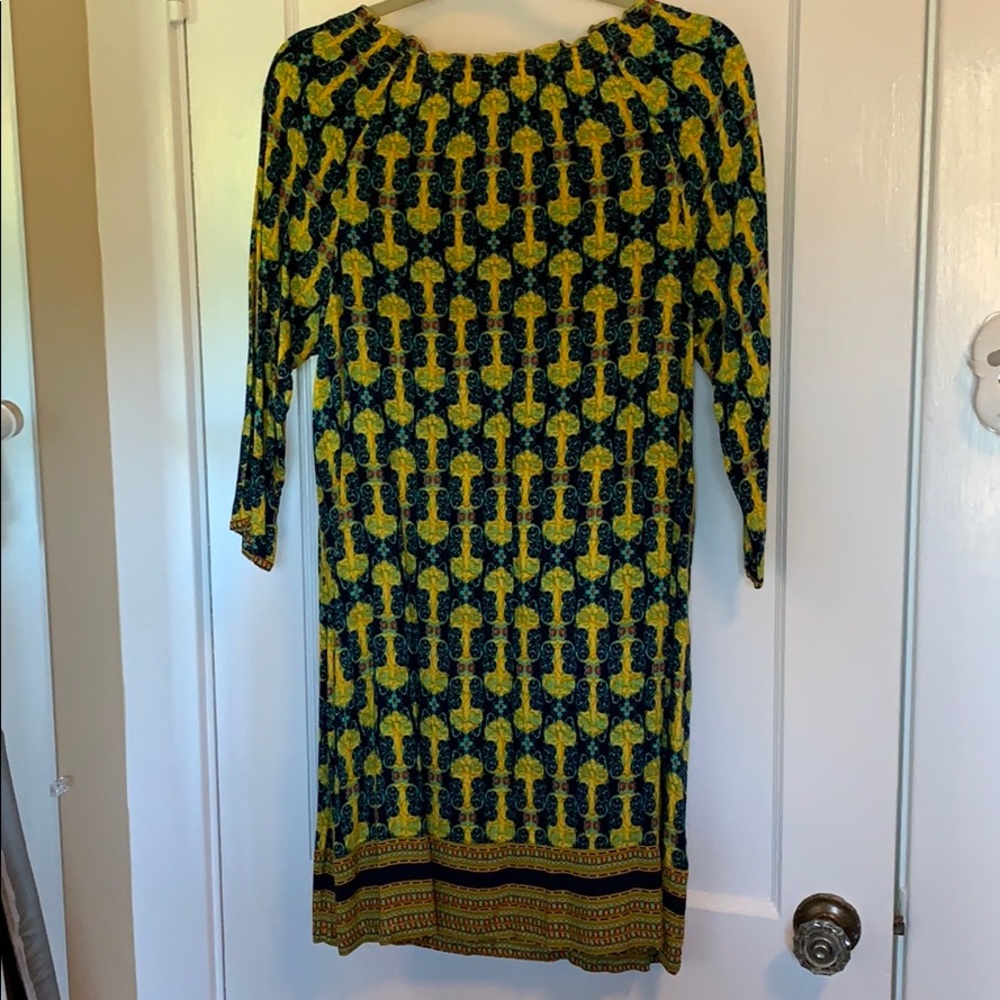 Yellow tribal print 3/4 sleeve Avon Dress Medium - Picture 3 of 8